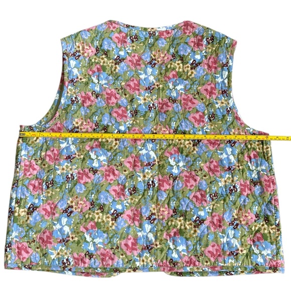 Like New Lucy & Yak Floral Quilted Open Front Vest Size Large - Picture 9 of 10